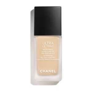 Chanel Dlouhotrvající tekutý make-up Ultra Le Teint Fluide (Flawless Finish Foundation) 30 ml BR32